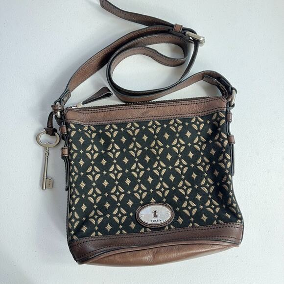 Fossil Maddox Black Leather & Canvas Messenger Crossbody Shoulder Bag Traveler - Picture 1 of 8